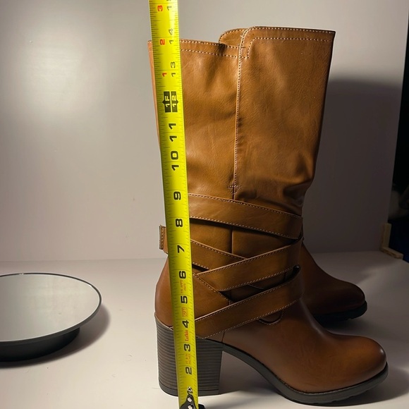 MIA Gareth Strappy Moto Slip-On Block Heel Boots Size 9 Faux Leather NIB - Picture 13 of 14